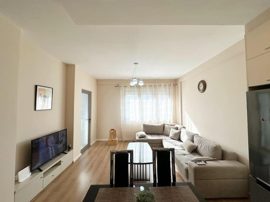 Jo-Al Apartment'S 2 Tirana Exteriör bild