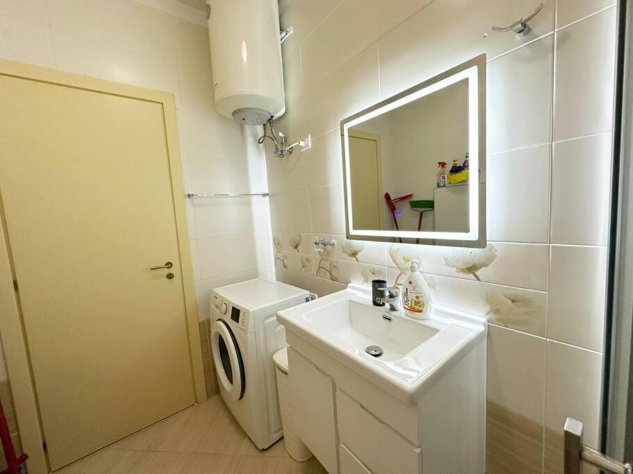 Jo-Al Apartment'S 2 Tirana Exteriör bild